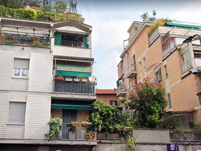 Appartamento monolocale in affitto in via Roggia Scagna, Rovereto, Milano