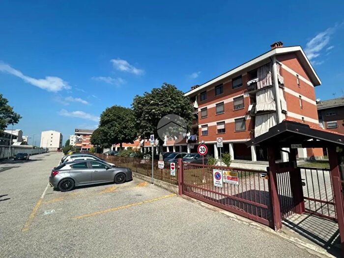 Appartamento quadrilocale in vendita in Via San Giovanni, Volpiano