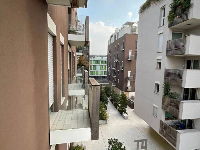 Appartamento bilocale in affitto in Via Marco Tullio Tirone, Ortica, Milano