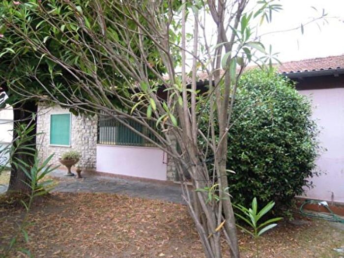 Casa con 5 locali in vendita in Via Piave, Forte Dei Marmi