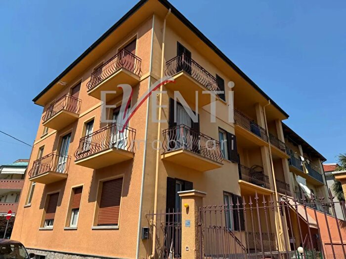 Appartamento trilocale in vendita in Via Tessore, Pinerolo