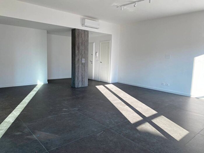 Appartamento quadrilocale in affitto in Via Remorsella, Santo Stefano, Bologna