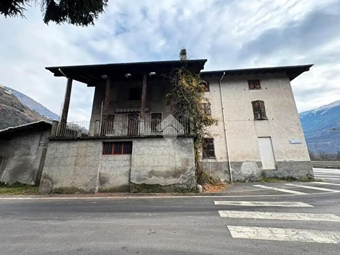 Casa quadrilocale in vendita in Via Conforti, Poggiridenti