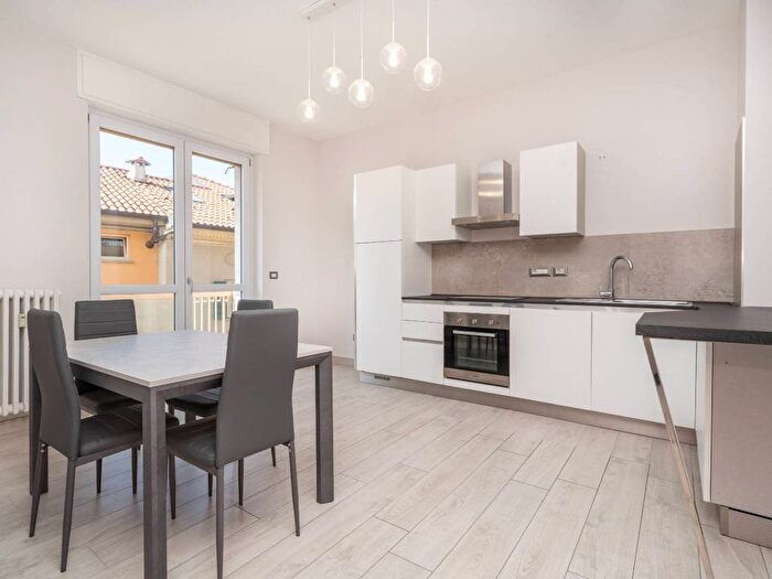 Appartamento trilocale in affitto in Via Trieste, Centro, Rivarolo Canavese