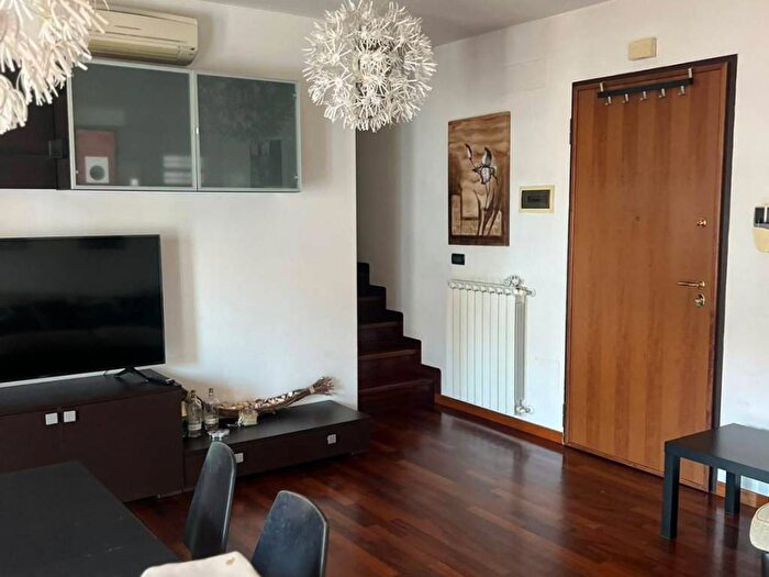 Casa trilocale in affitto in Via Nazionale Adriatica Nord, Viale Bovio Piazza Duca degli Abruzzi, Pescara