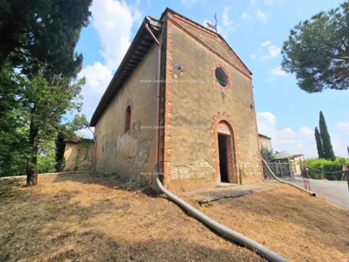 Casa bilocale in vendita in Località San Benedetto, San Gimignano
