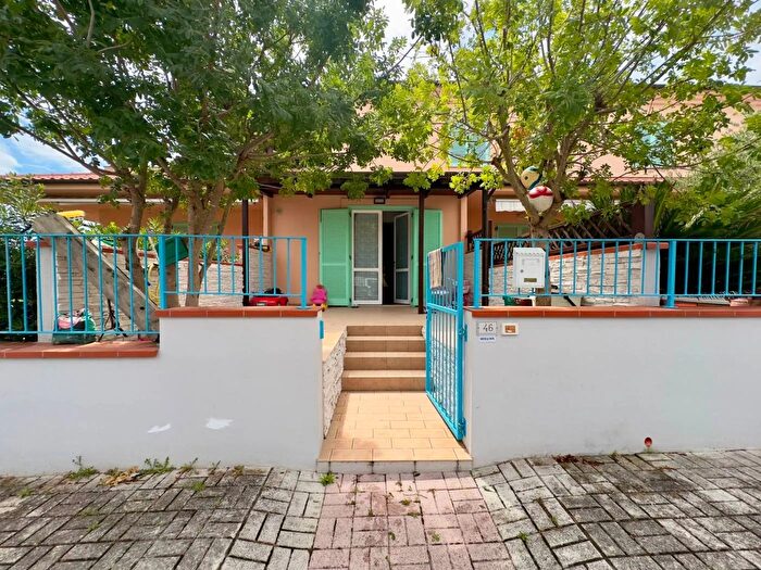 Appartamento bilocale in vendita in Indirizzo Via Positano, Numana