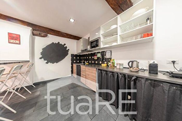 Case in Vendita e in Affitto - 2