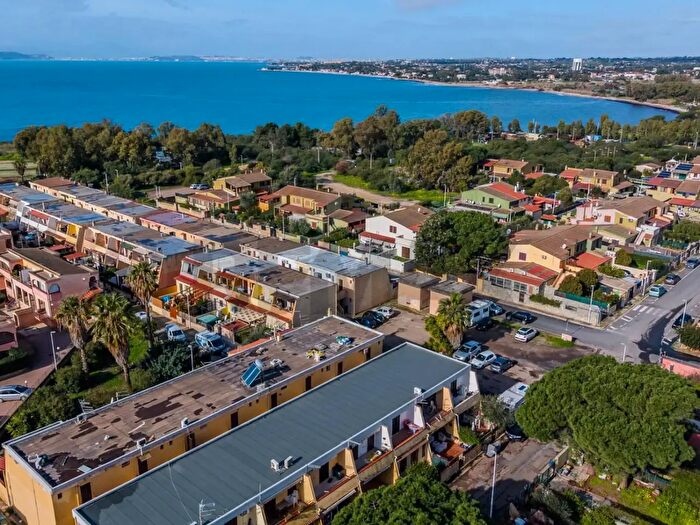 Appartamento trilocale in vendita in Via Serchio b, Quartu SantElena