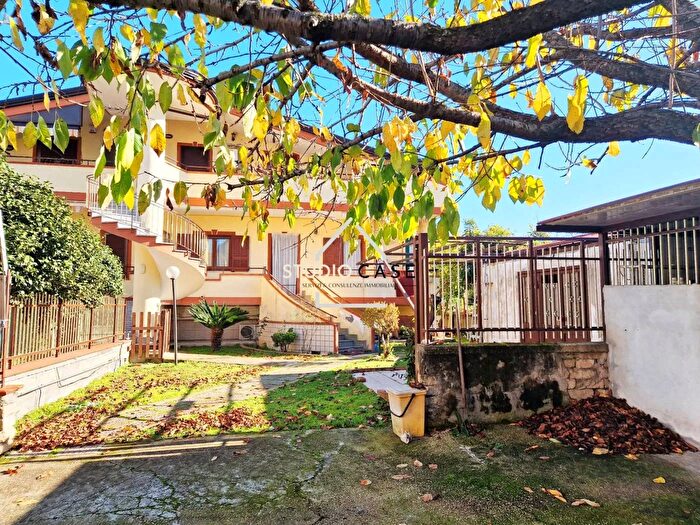 Appartamento trilocale in vendita in Quarto