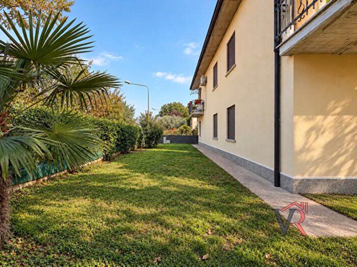 Appartamento trilocale in vendita in Via Gerolamo Rovetta, Verolanuova