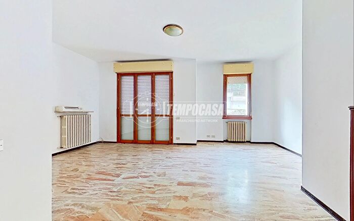 Appartamento quadrilocale in vendita in Via Piave, Salsomaggiore Terme