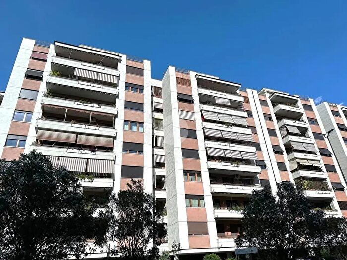 Appartamento con 5 locali in vendita in Via Michelangelo Tilli, Roma
