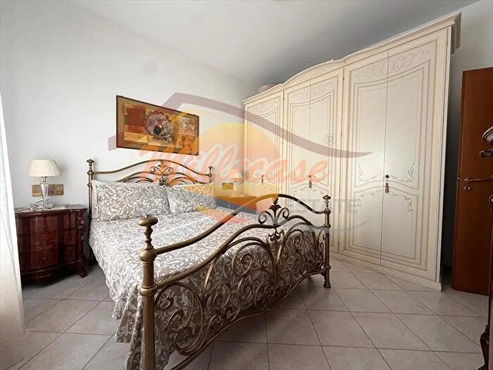 Appartamento trilocale in vendita in Via Bulgaria, Siracusa