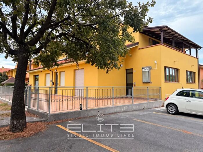 Appartamento trilocale in vendita in Sirolo
