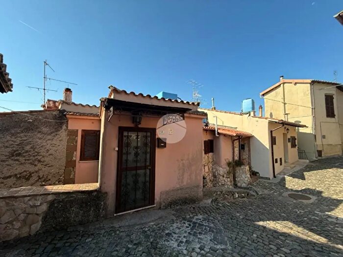 Appartamento trilocale in vendita in Via della Costa, Palestrina