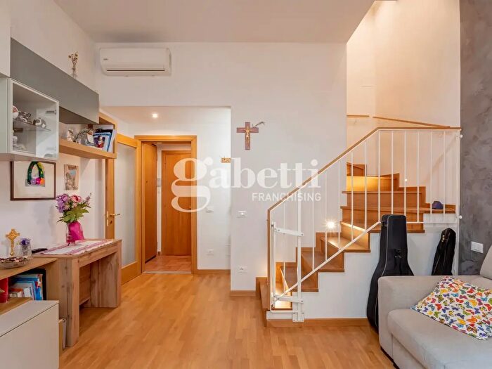 Appartamento quadrilocale in vendita in Via Corridoni, Firenze