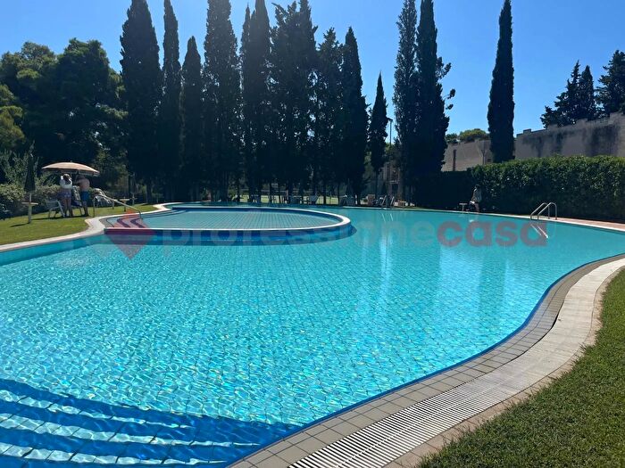 Casa trilocale in vendita in Contrada Perronello, Castellaneta