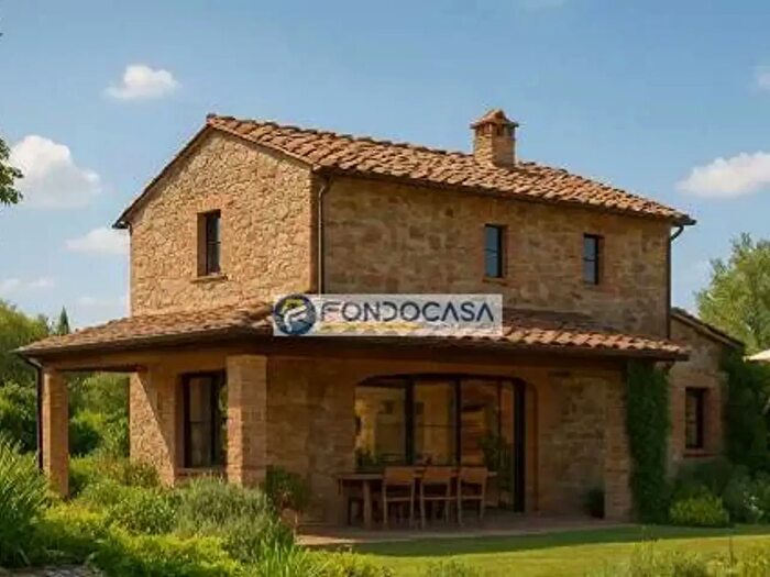 Casa trilocale in vendita in Via Acquafiora, Carrara