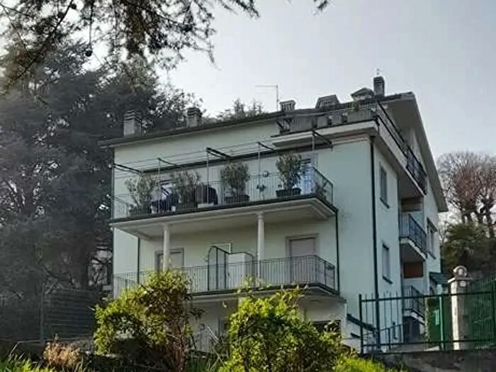 Appartamento bilocale in vendita in Via General Cantore, Inverigo