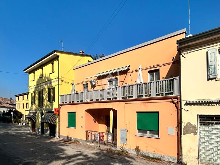 Appartamento trilocale in vendita in Via S Ferrari, Molinella