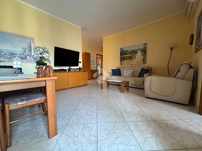 Appartamento quadrilocale in vendita in Corso Piero Maroncelli, Torino