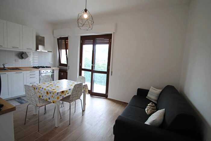 Appartamento bilocale in affitto in Borghetto Santo Spirito