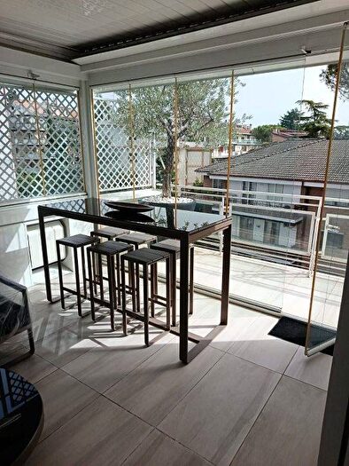 Casa con 6 locali in affitto in Via della Maratona, Vigna Clara Vigna Stelluti, Roma