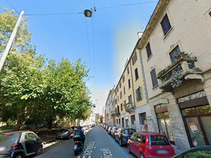 Appartamento monolocale in affitto in Via Evangelista Torricelli, Milano