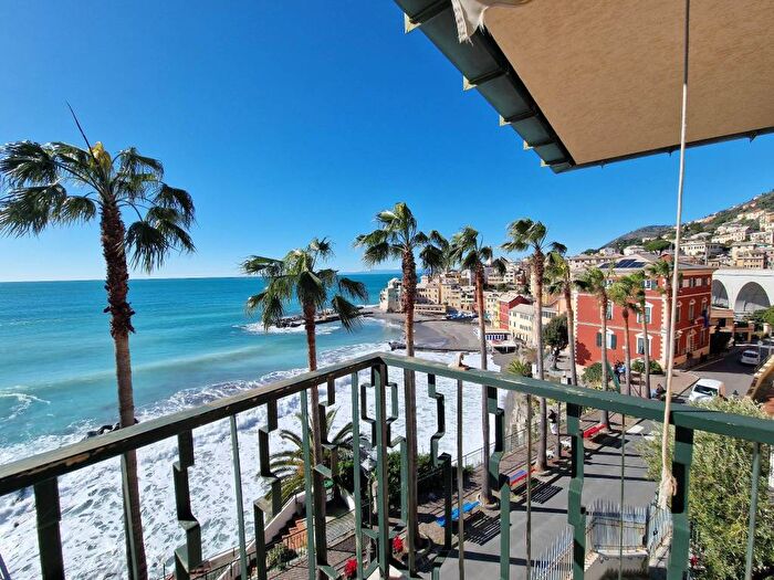 Appartamento quadrilocale in affitto in Via Giuseppe Mazzini, Centro, Bogliasco