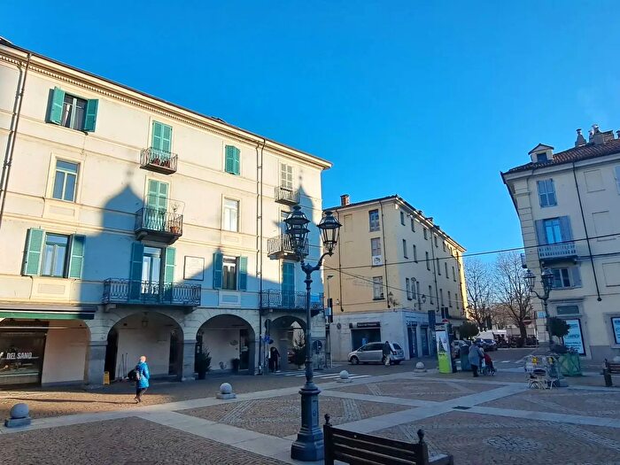 Case in Vendita e in Affitto - 3