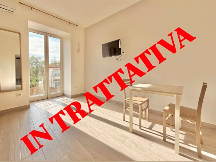 Appartamento monolocale in affitto in Via Girone, Anfiteatro, Pozzuoli