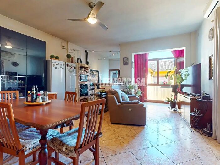 Appartamento quadrilocale in vendita in Via Dario Tassoni, Mantova