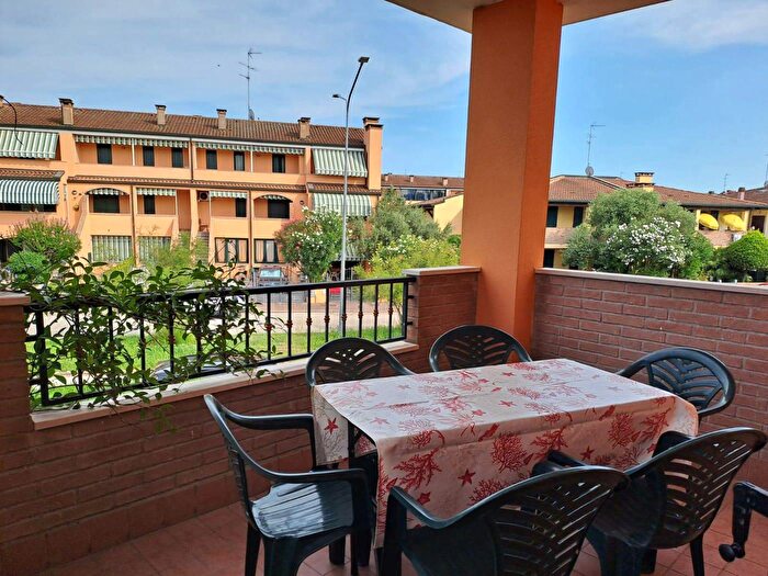 Casa trilocale in vendita in Viale Dante Alighieri, Comacchio