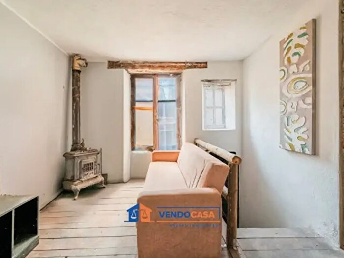 Casa quadrilocale in vendita in Piazza San Quirico, Dogliani