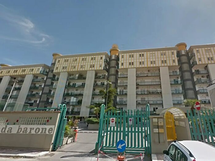 Appartamento quadrilocale in vendita in Via Samuel Friedrich Hahnemann, Bari