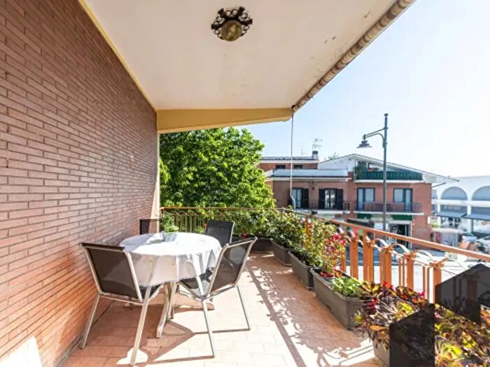 Appartamento trilocale in vendita in Via Palermo, Ciampino