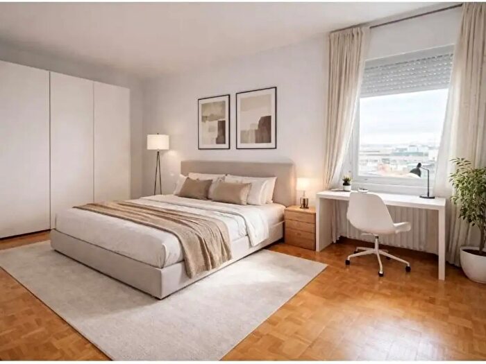 Appartamento quadrilocale in vendita in Modena