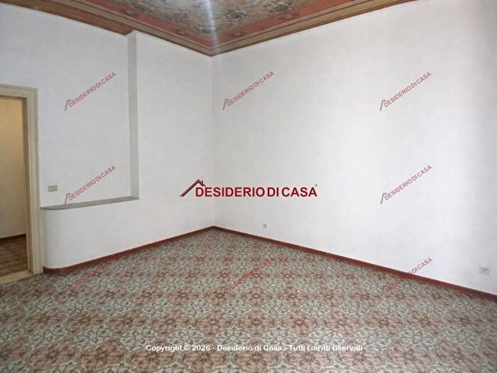 Appartamento trilocale in affitto in Piazza SantOliva, Politeama Ruggiero Settimo, Palermo