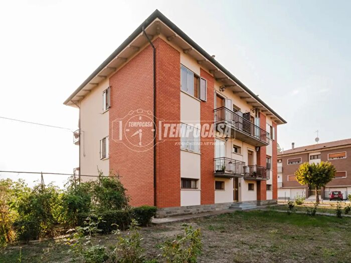 Appartamento quadrilocale in vendita in Via Sarti Gaetano, Medicina