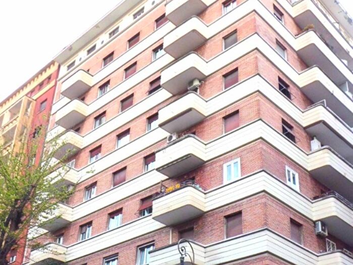Appartamento trilocale in vendita in Viale Ippocrate, Policlinico, Roma
