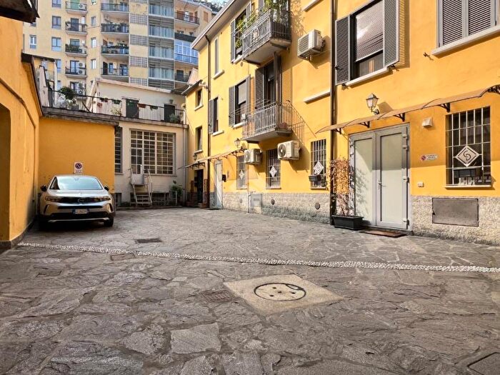 Case in Vendita e in Affitto - 2
