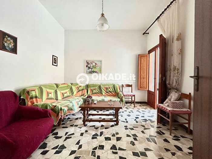 Appartamento con 5 locali in vendita in Via Alcide De Gasperi, Teulada