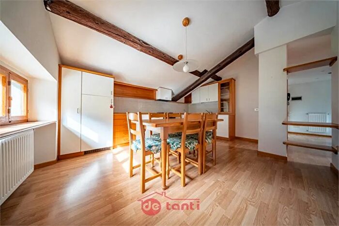 Case in Vendita e in Affitto - 3