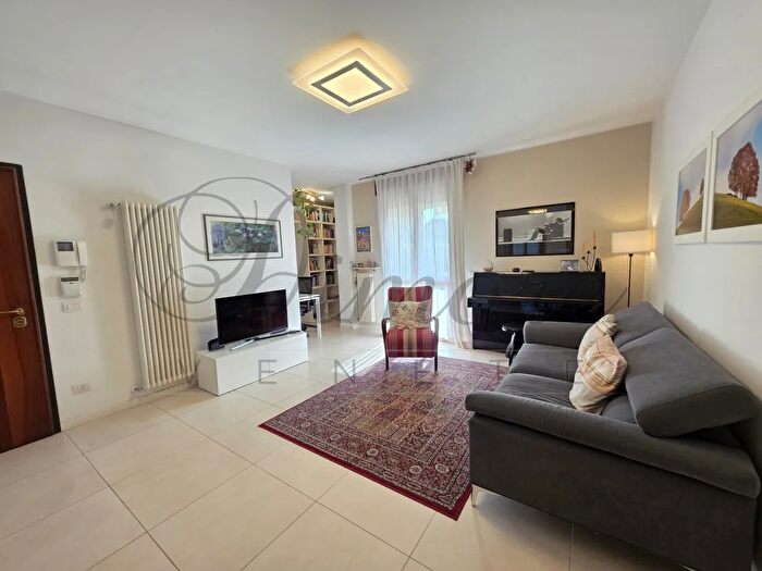 Appartamento trilocale in vendita in Via Guglielmo Marconi, Noventa Padovana