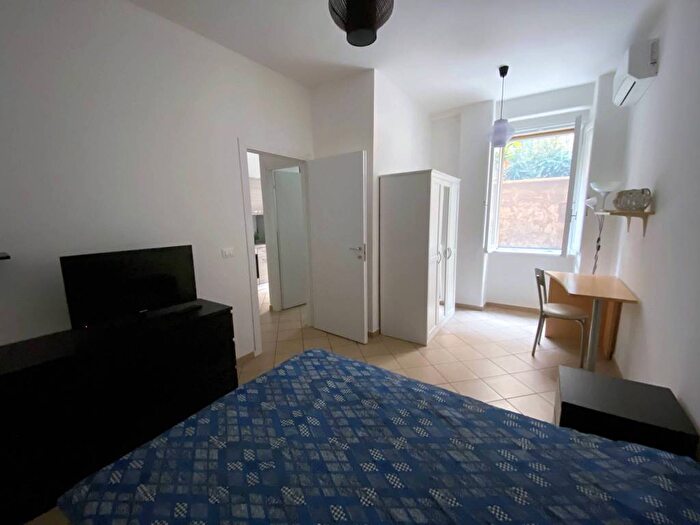 Appartamento bilocale in affitto in Via Padova, Bologna, Roma