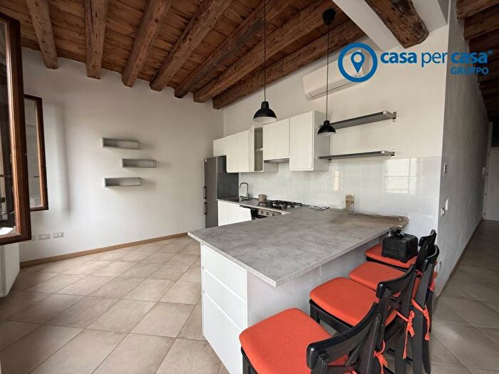 Appartamento bilocale in affitto in Vicolo Maestri, Centro, Adria