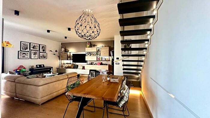 Appartamento trilocale in vendita in Via Filonide, Taranto