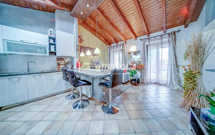 Appartamento bilocale in vendita in Corso Europa, Somma Lombardo