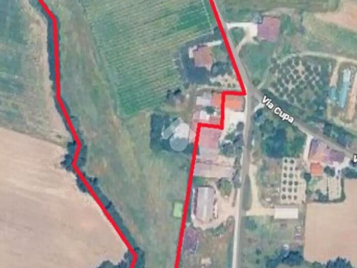 Casa con 6 locali in vendita in Via Cupa, Marsciano